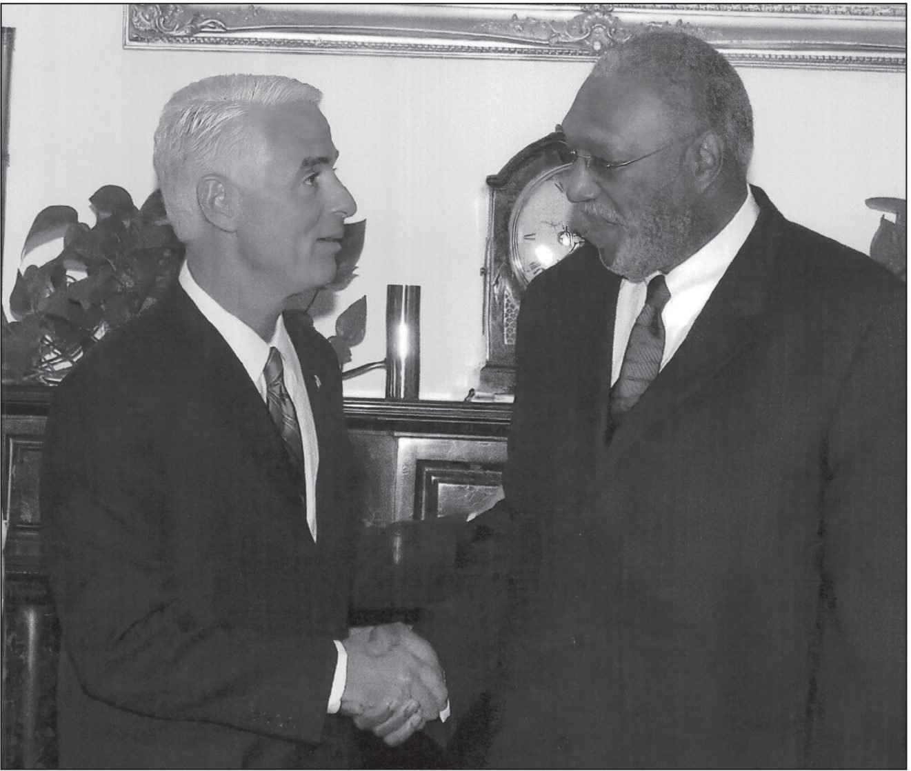 Gov. Charlie Crist announces Judge James E.C. Perry as his Supreme Court pick (2009)
